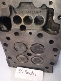 Cat cylinder head combustion face after thirty minutes