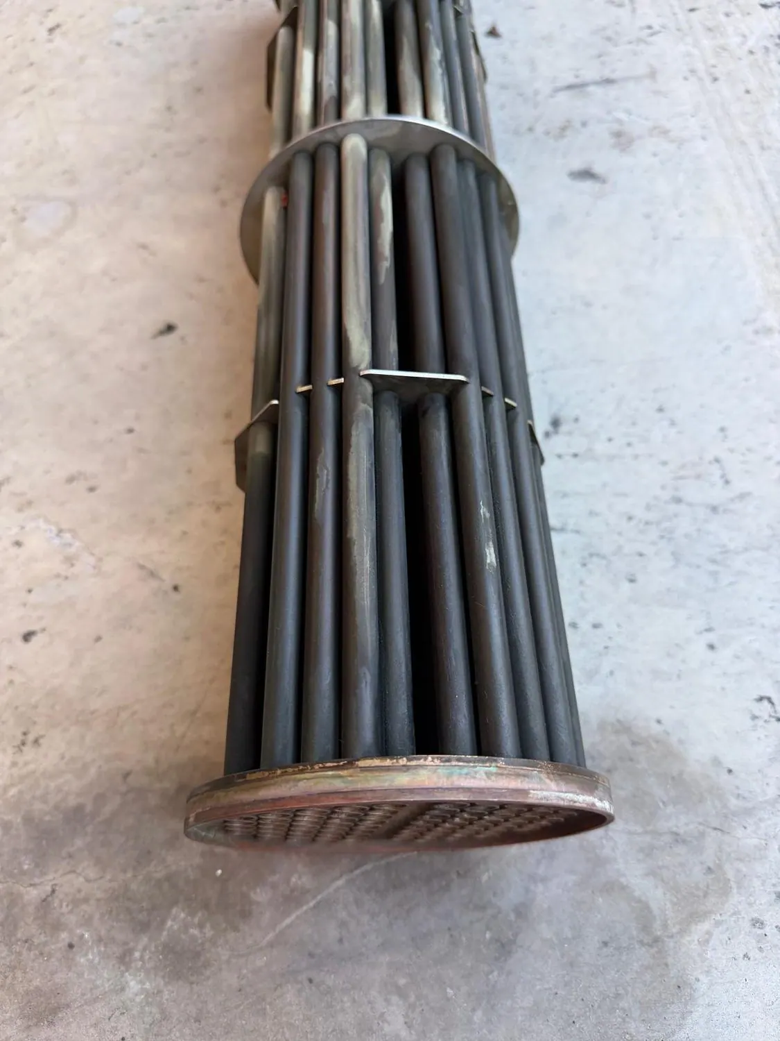 Shell-and-tube bundle tubesheet with every tube open after cleaning