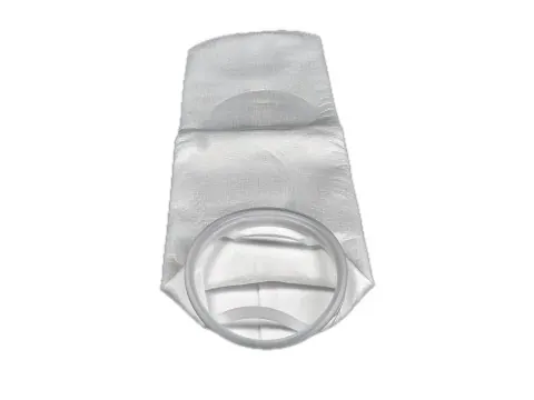 Moulded polypropylene collar and handle