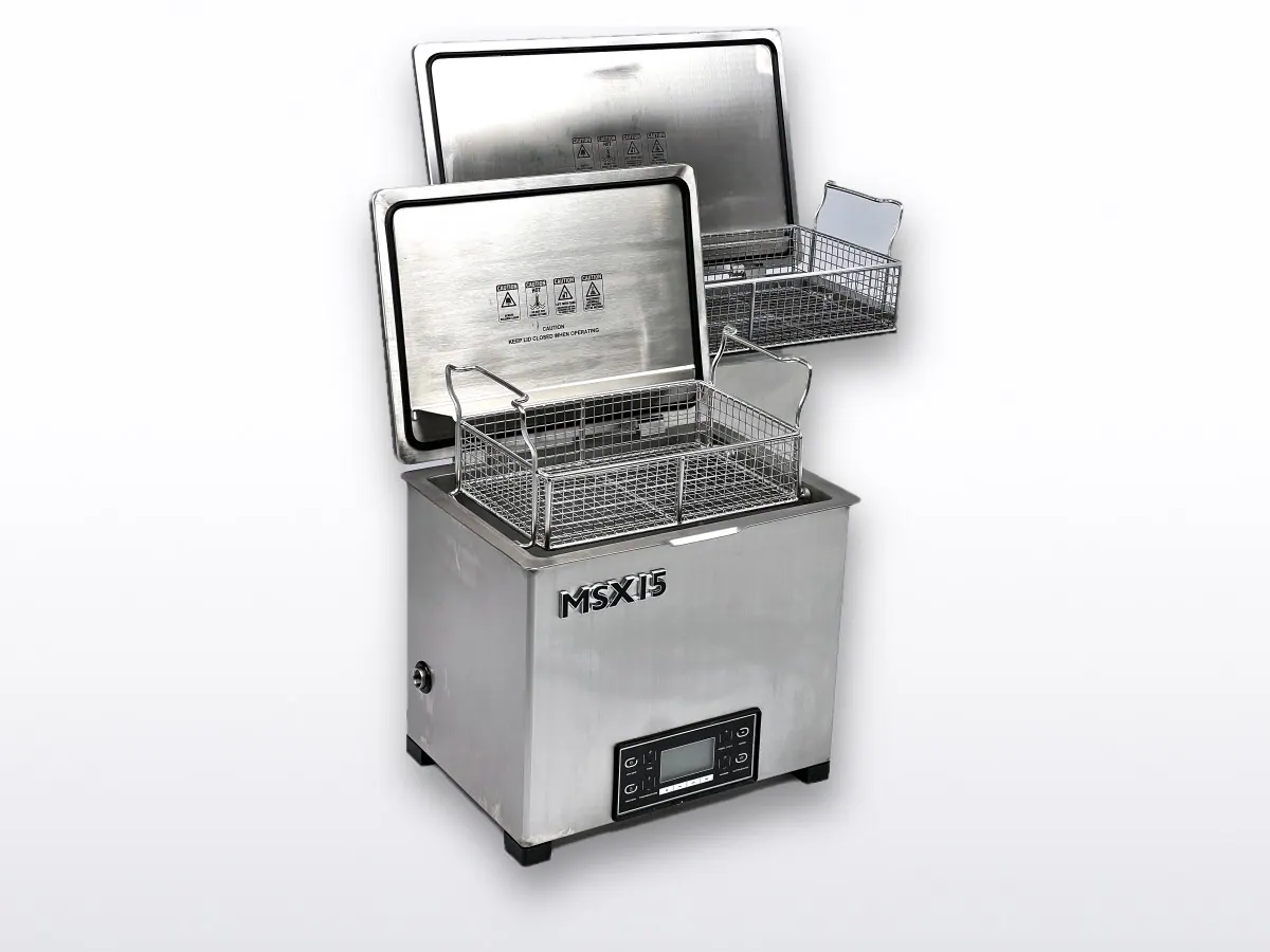 Misonics MSX 15 and MSX 30 benchtop ultrasonic cleaners, lids open